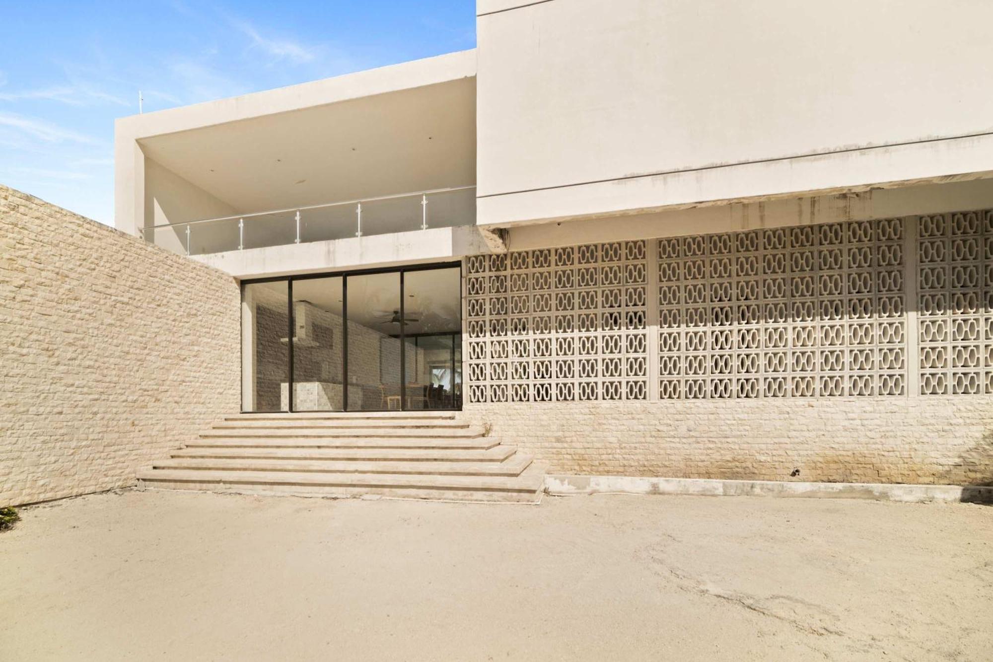 Beachfront Coco Modern Designer House By Peninsula Stays San Crisanto Luaran gambar