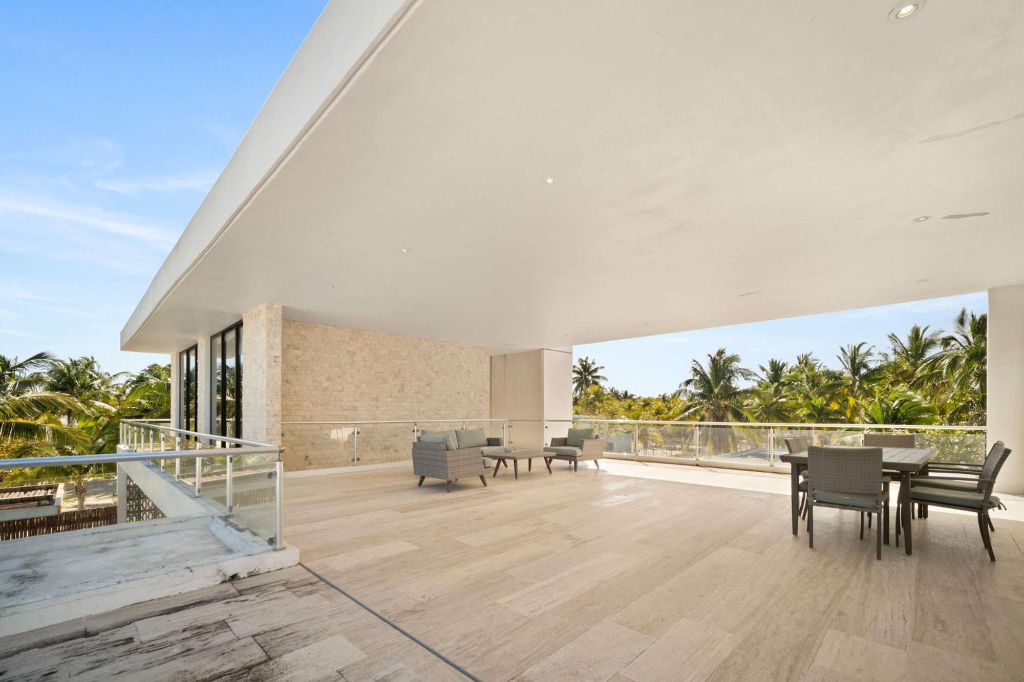 Beachfront Coco Modern Designer House By Peninsula Stays San Crisanto Luaran gambar